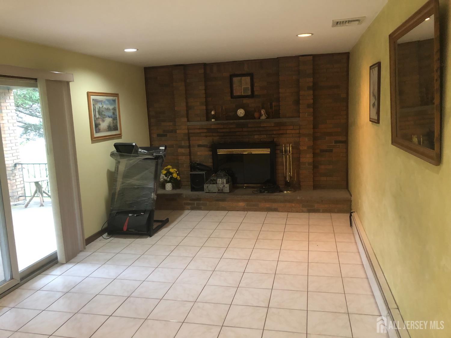 41 Bartha Avenue, Edison NJ 08817 - View 5