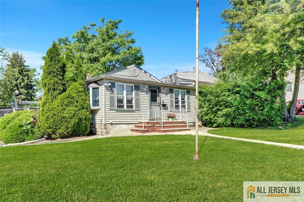 71 Russell Street, Woodbridge Proper NJ 07095 - View 4