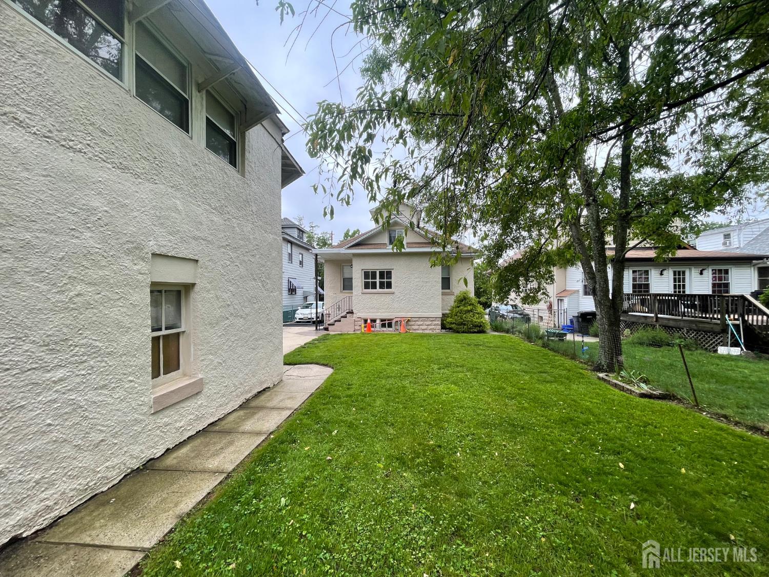 309 S 2nd Avenue S, Highland Park NJ 08904 - View 4