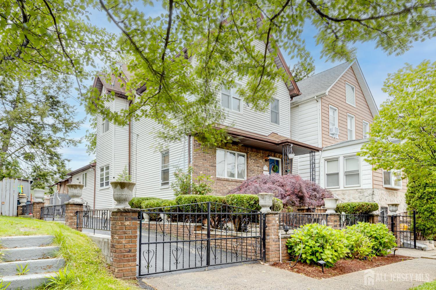 393 Hamilton Avenue, Rahway NJ 07065 - View 2