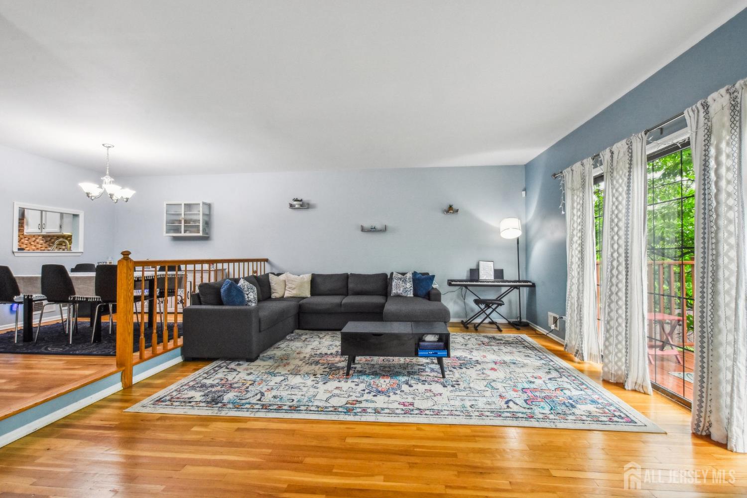 25 Manor Drive, Hillsborough NJ 08844 - View 3