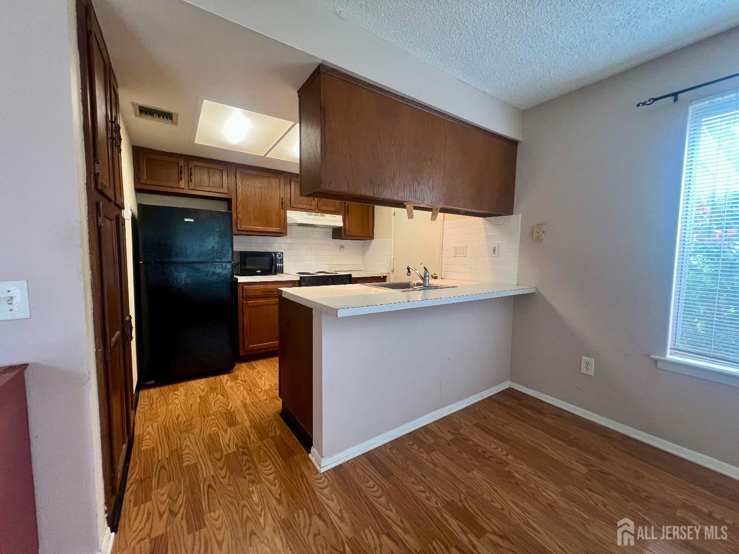 65 Essex Road, Monroe NJ 08831 - View 5