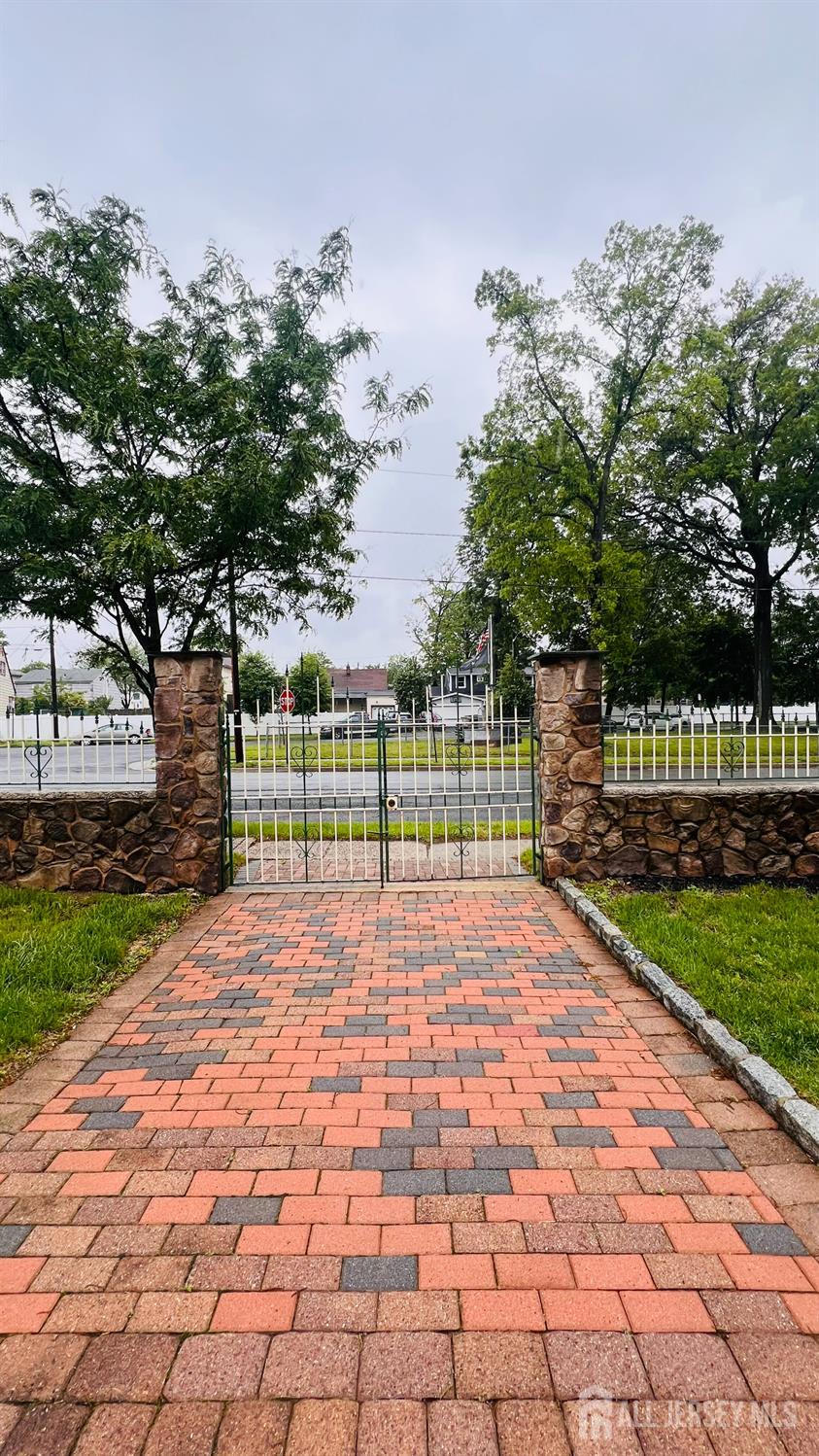 215 BOWER Street, Linden NJ 07036 - View 2