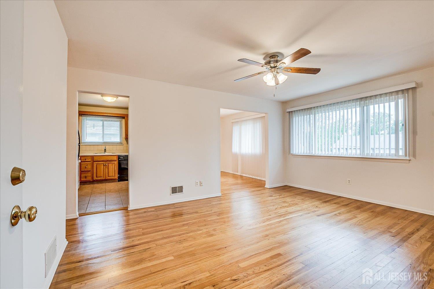 18 Van Buren Avenue, Metuchen NJ 08840 - View 5