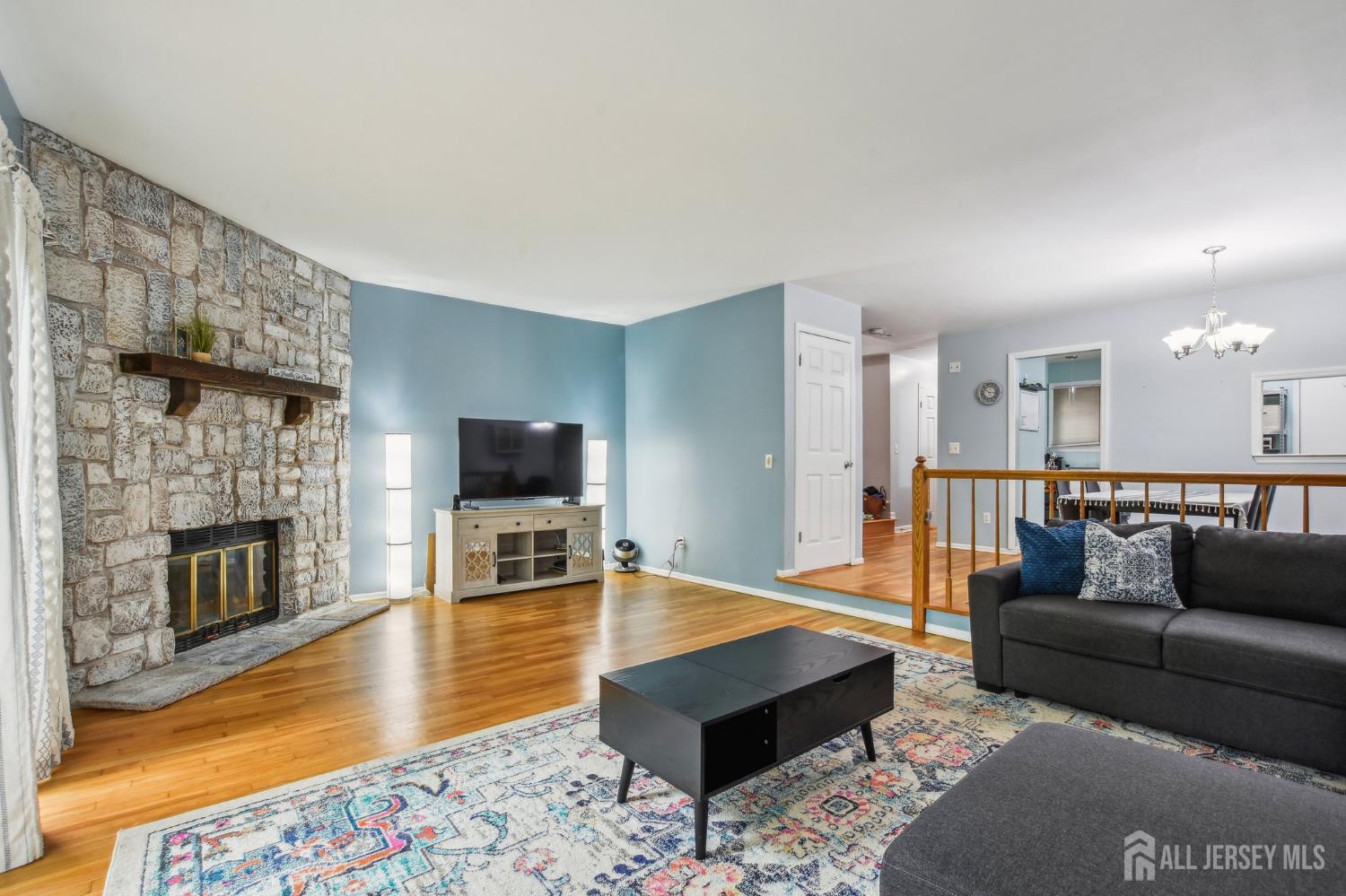 25 Manor Drive, Hillsborough NJ 08844 - View 5