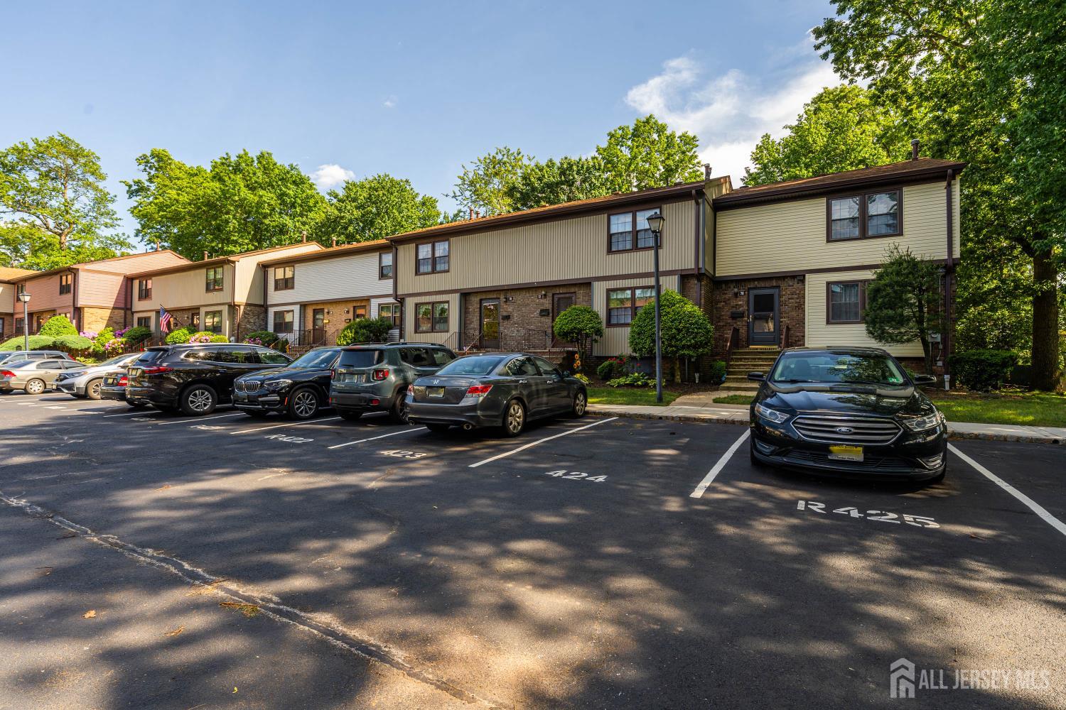 77 Highview Drive, Woodbridge Proper NJ 07095 - View 3