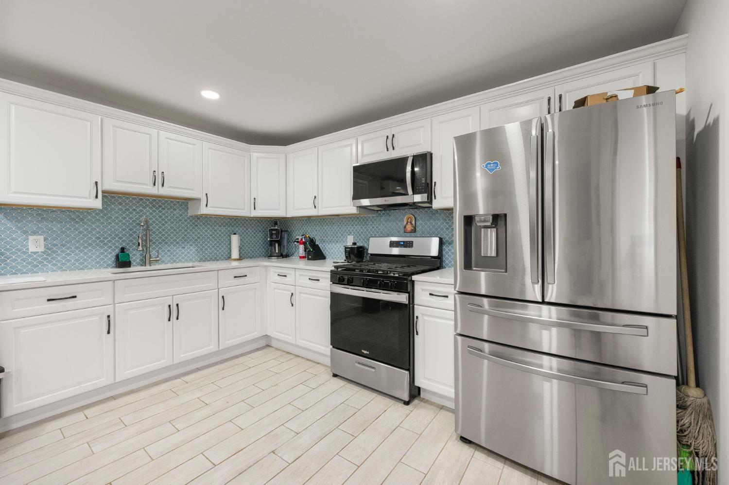 930 E Grand Street E, Elizabeth NJ 07201 - View 5