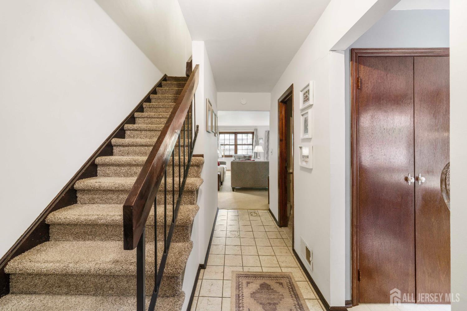 77 Highview Drive, Woodbridge Proper NJ 07095 - View 4