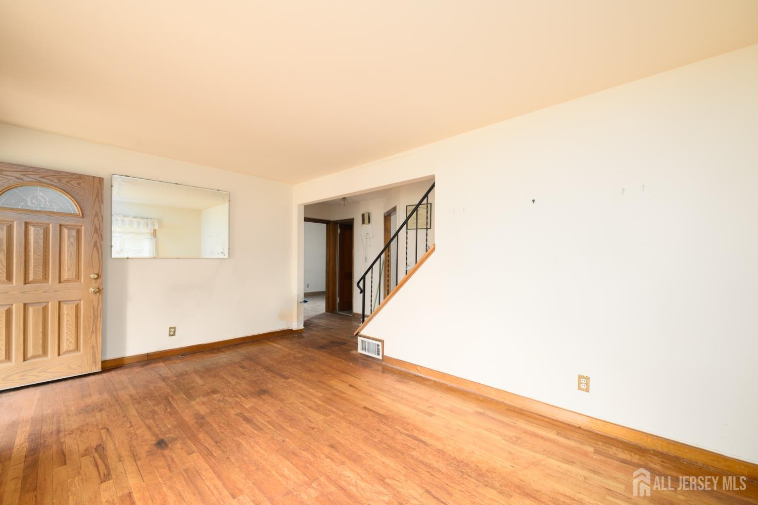644 Monmouth Avenue, Kenilworth NJ 07033 - View 5