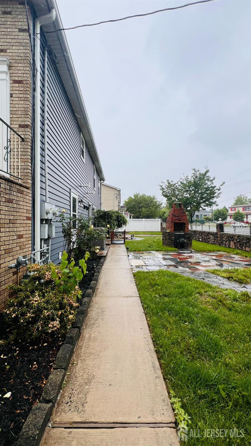 215 BOWER Street, Linden NJ 07036 - View 3