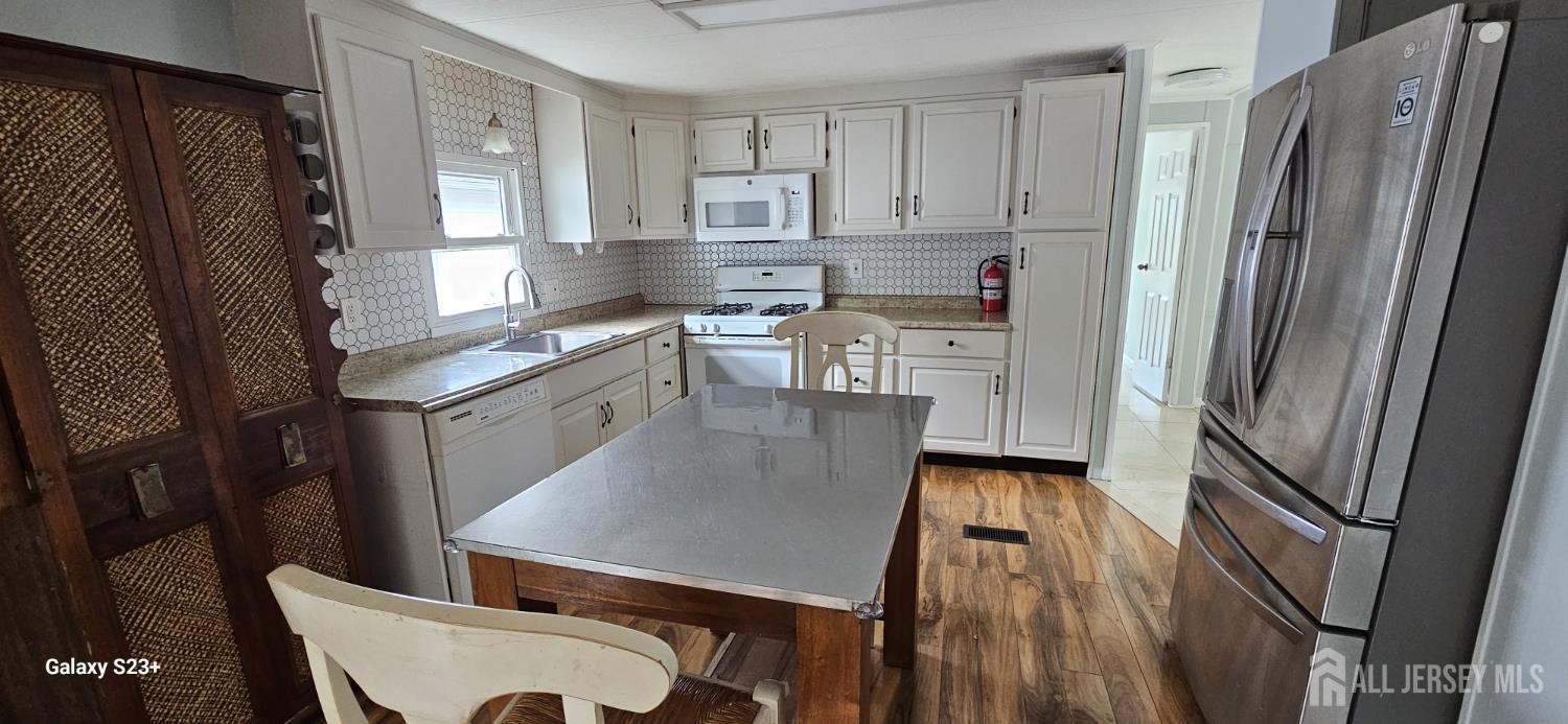 68 Deer Way, Manalapan NJ 07726 - View 4