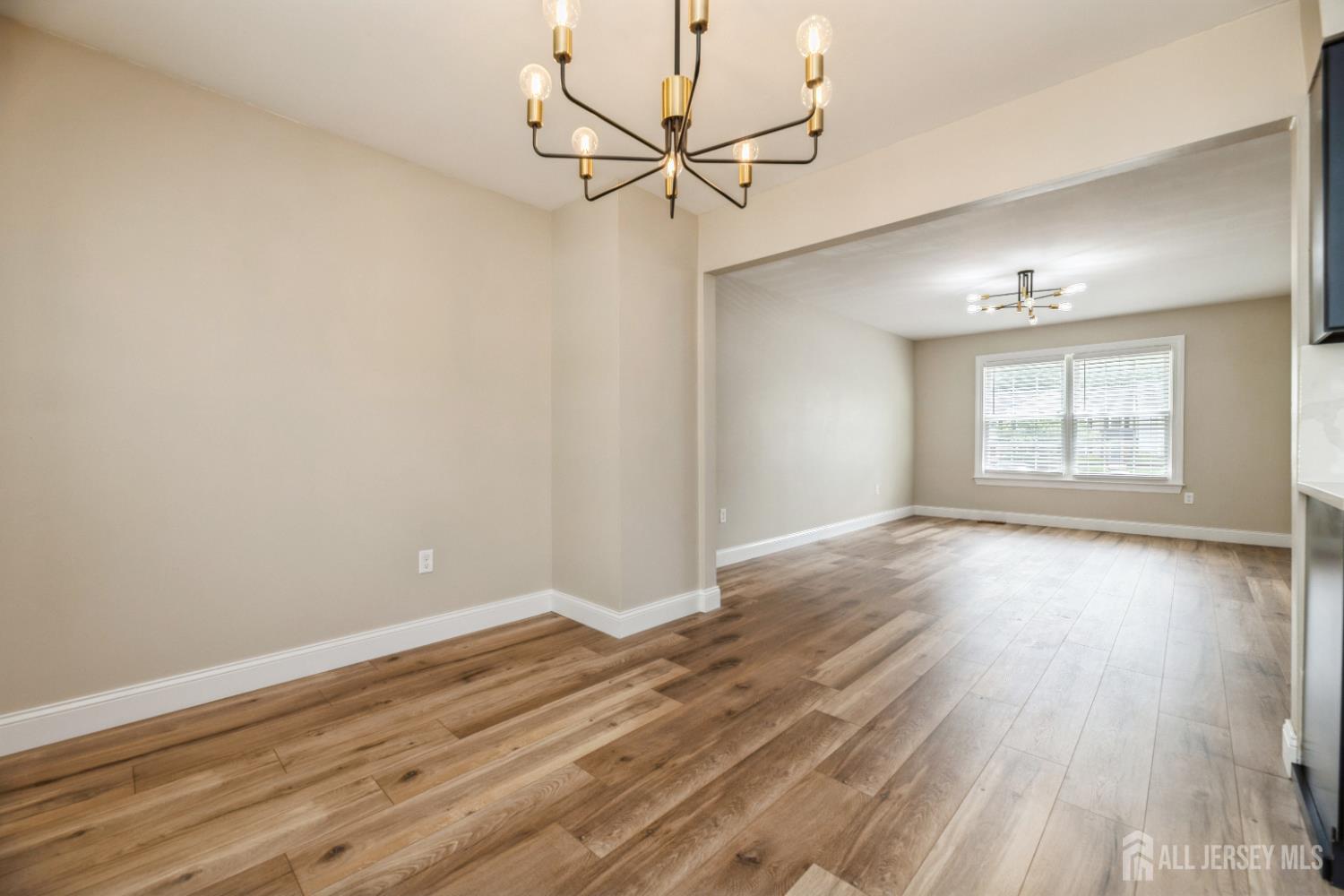 24 Delikat Lane, Sayreville NJ 08872 - View 5