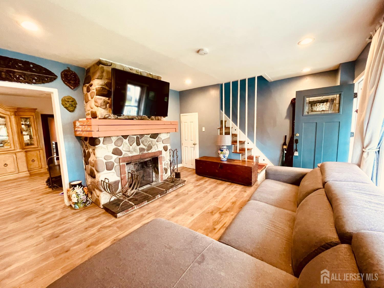 38 Evergreen Avenue, Fords NJ 08863 - View 3