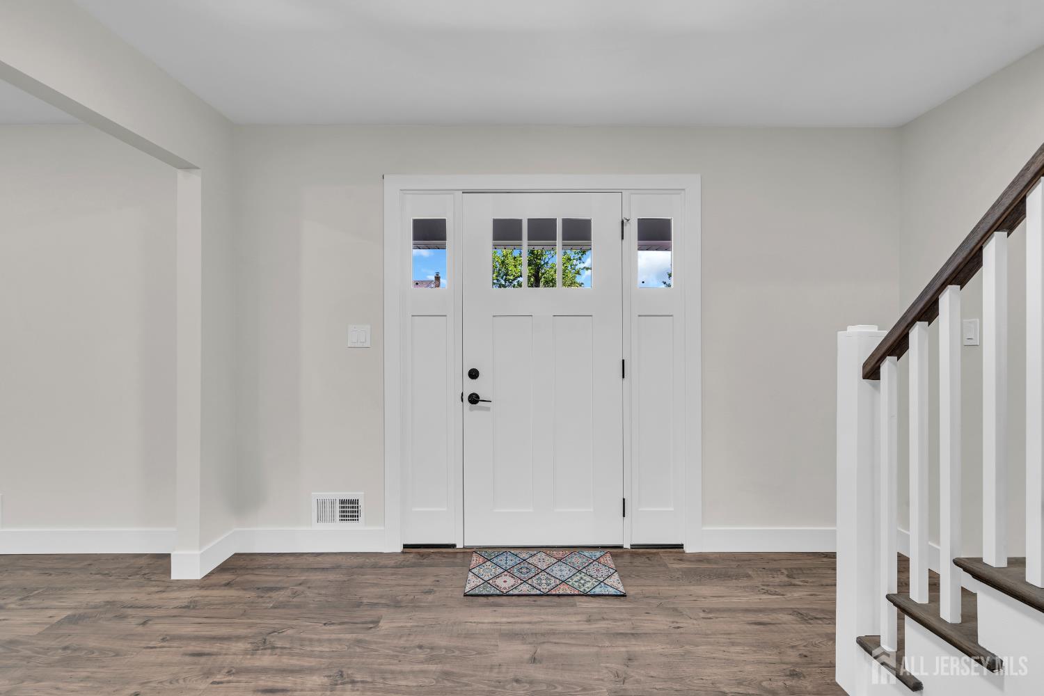18 Heritage Drive, Edison NJ 08820 - View 4