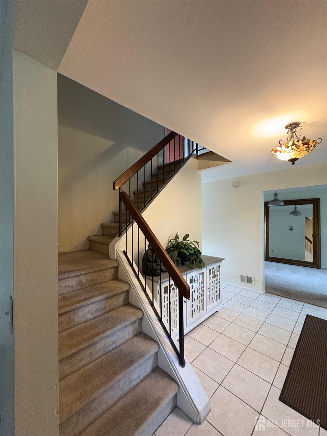 4 La Valencia Road, Old Bridge NJ 08857 - View 4