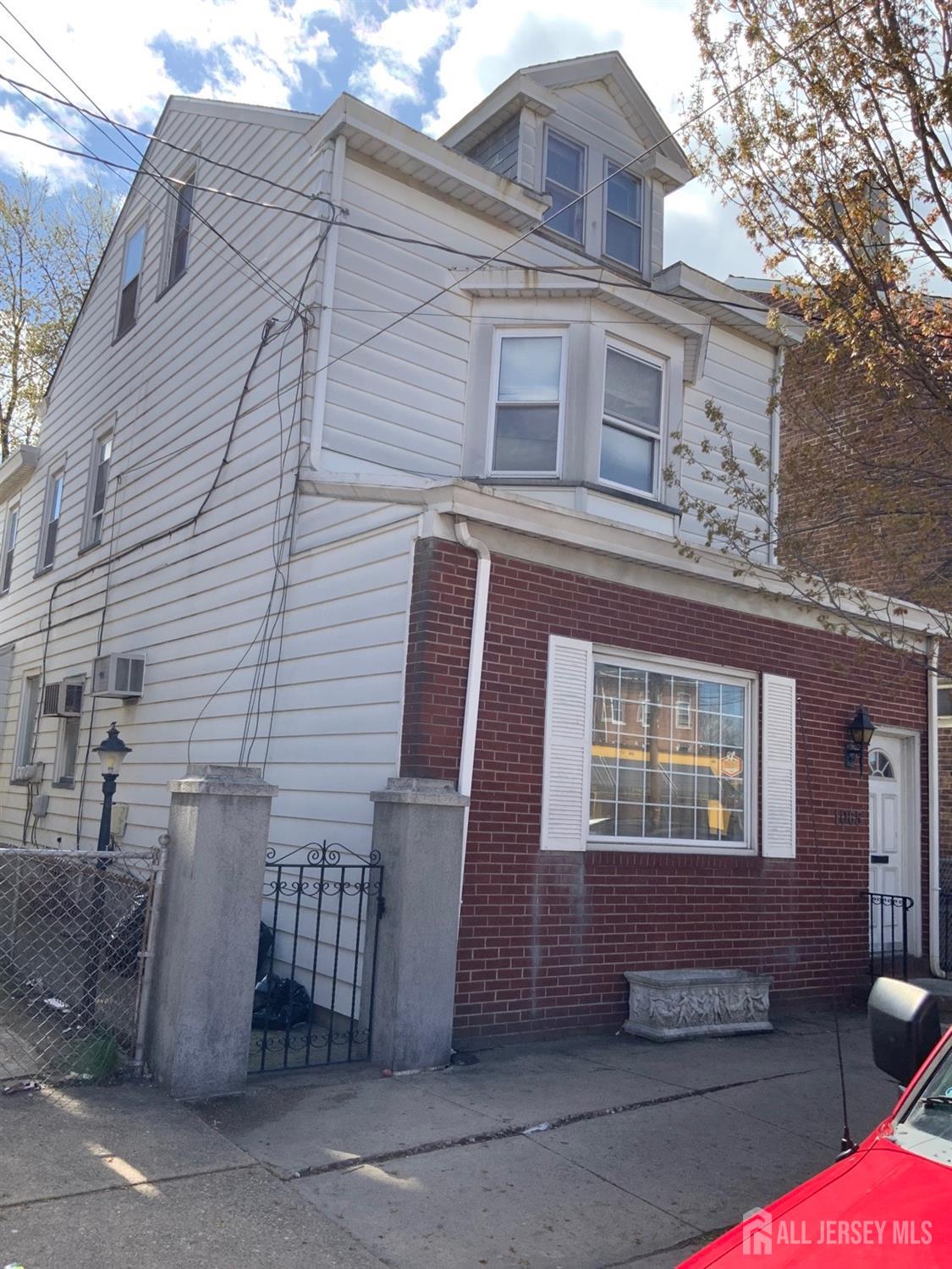 1065 S Clinton Avenue, Trenton NJ 08611 - View 5