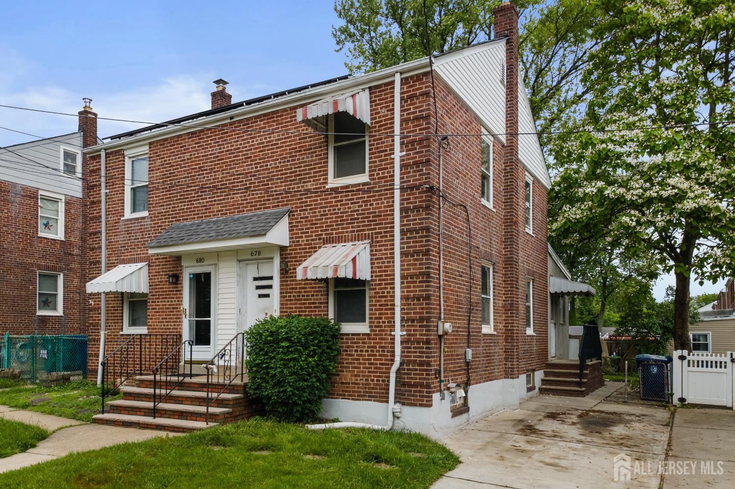 678 Bingle Street, Perth Amboy NJ 08861 - View 2