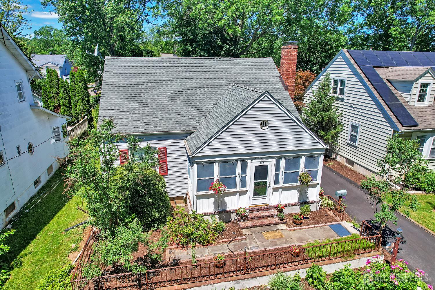 436 2nd Street, Dunellen NJ 08812 - View 2