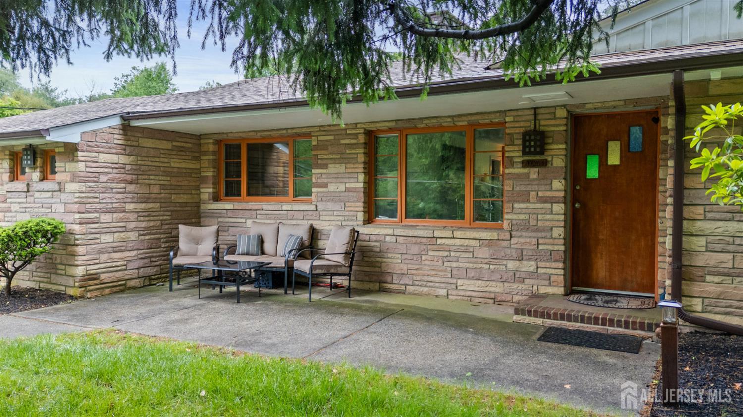 626 S Randolphville Road S, Piscataway NJ 08854 - View 2