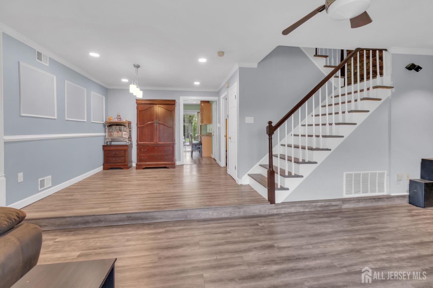 20 Sassafras Court, North Brunswick NJ 08902 - View 3