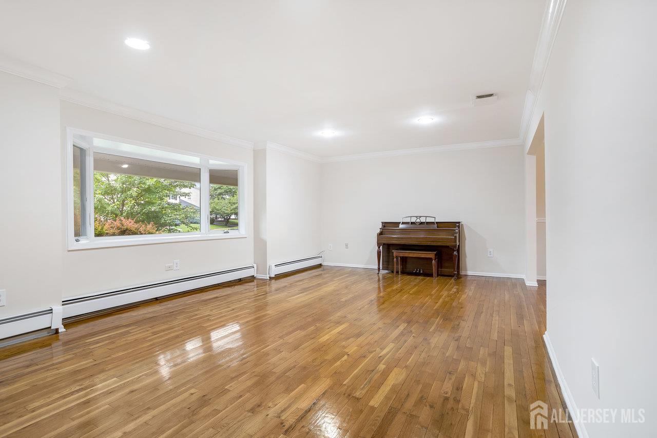 15 Meredith Road, Edison NJ 08817 - View 5