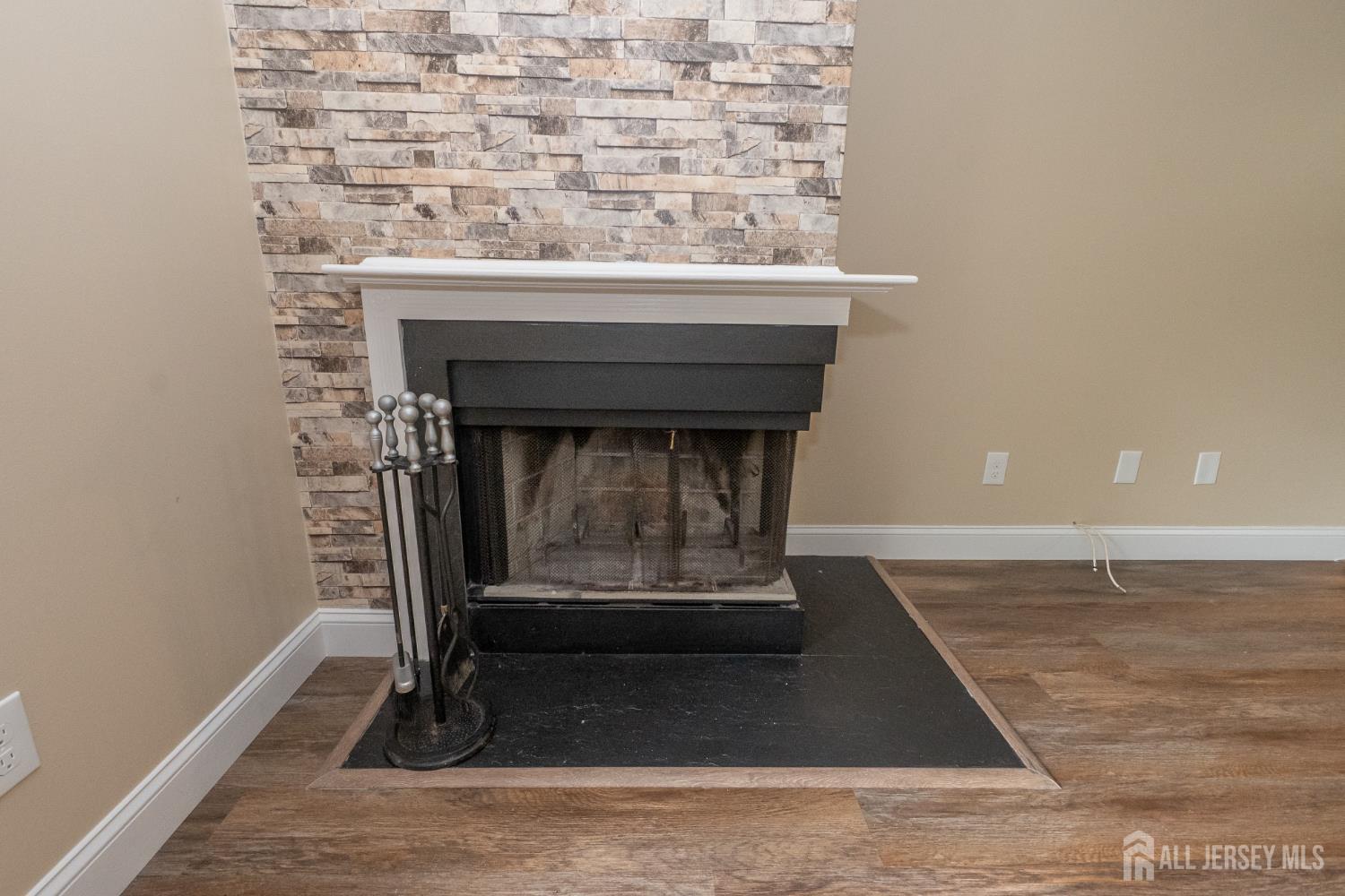 2708 Ridgefield Court, Helmetta NJ 08828 - View 4