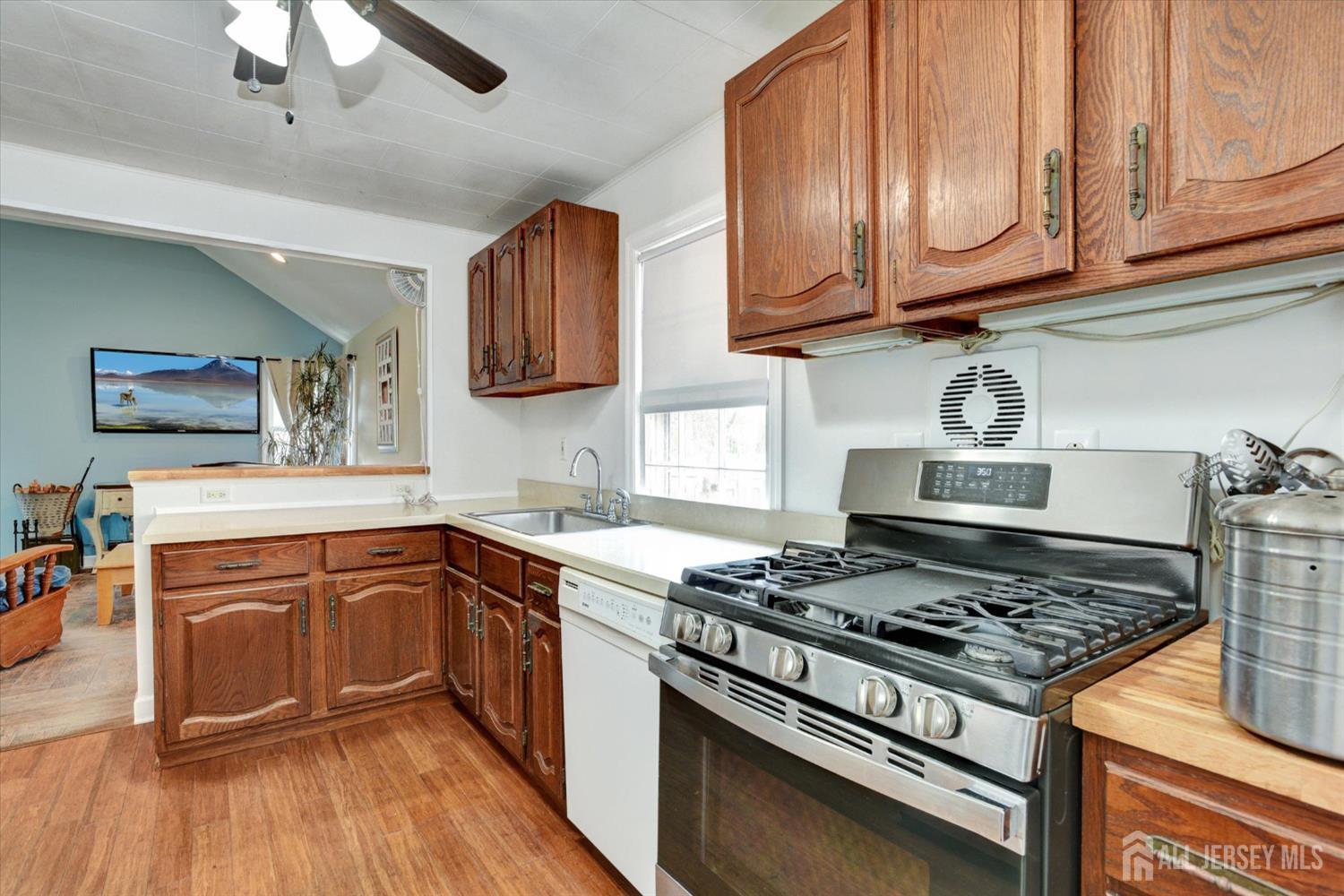 274 Prospect Avenue, South Amboy NJ 08879 - View 4