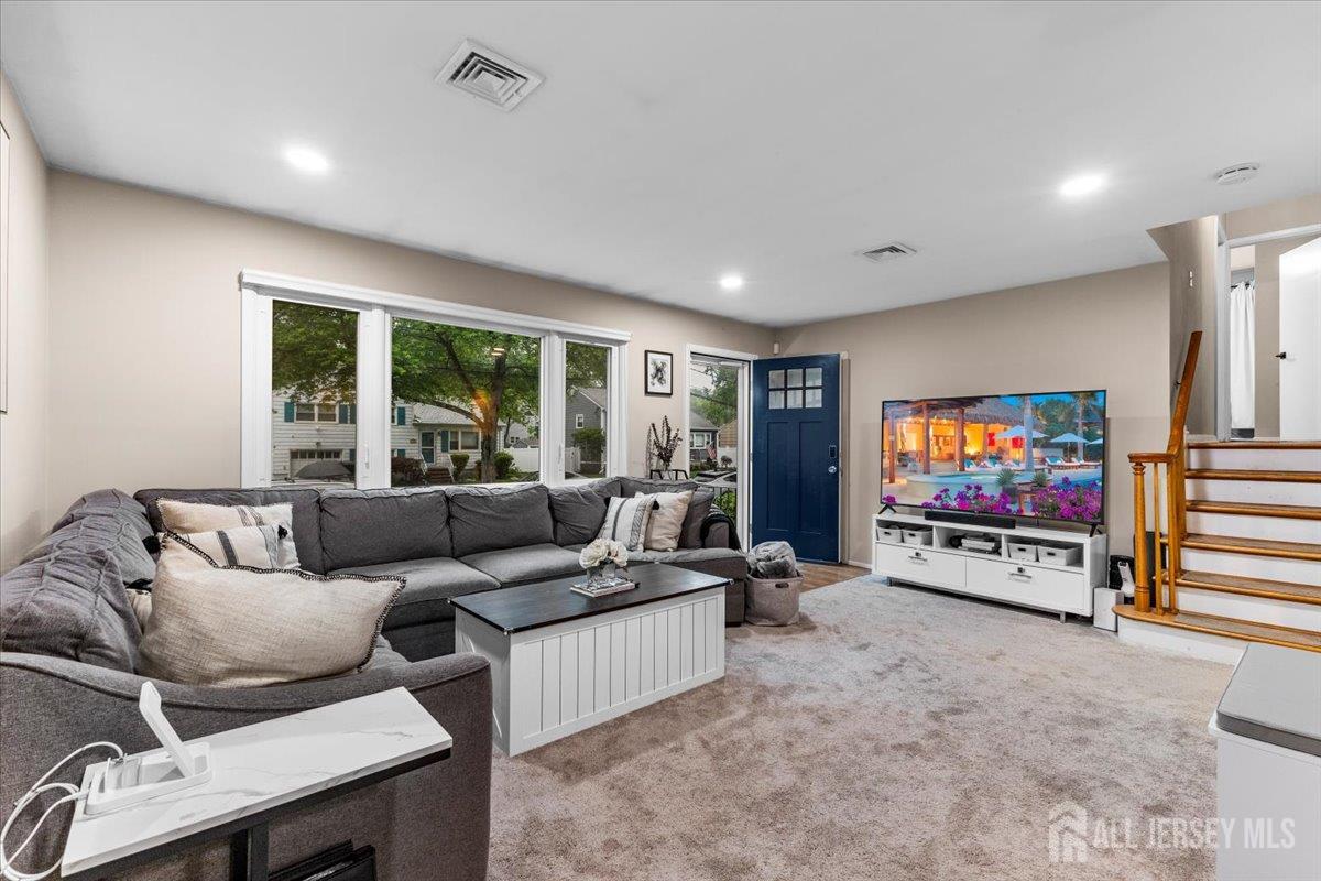 606 Hayward Street, Bound Brook NJ 08805 - View 2
