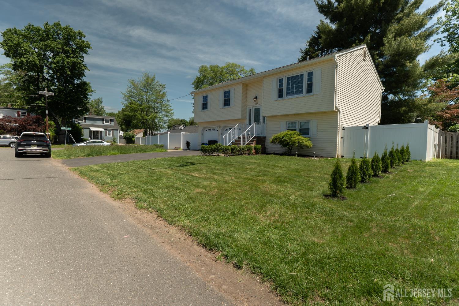 128 Jay Street, Middlesex NJ 08846 - View 2