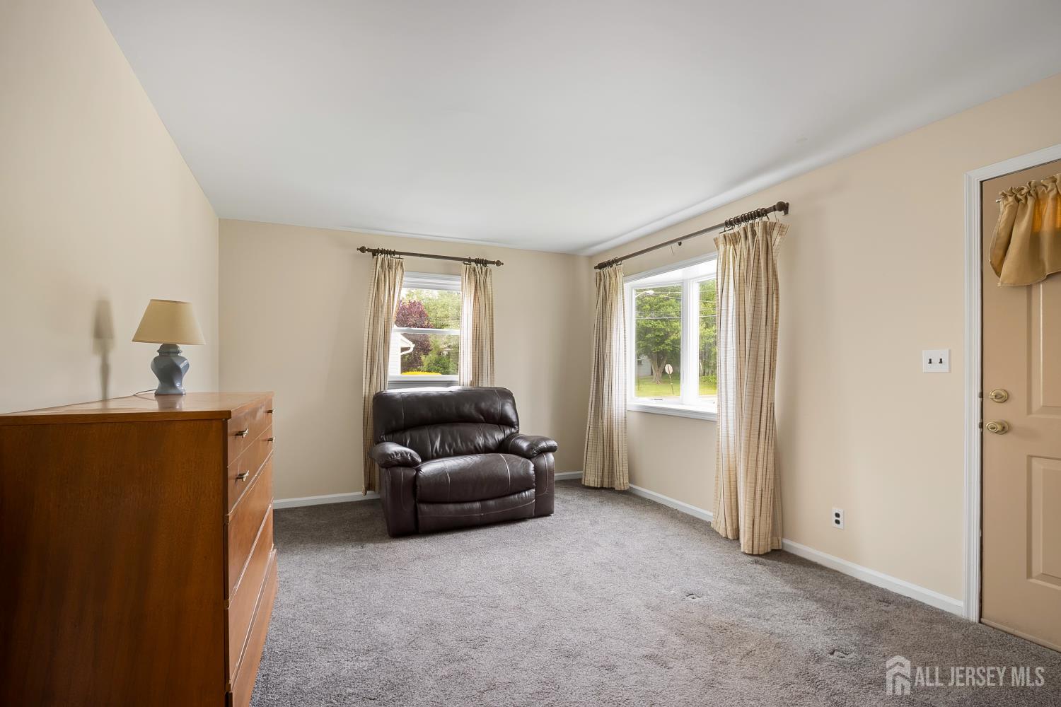 3 Seymour Avenue, Edison NJ 08817 - View 3