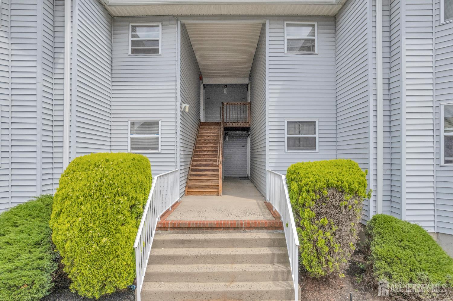353 Ventnor Court, Piscataway NJ 08854 - View 2