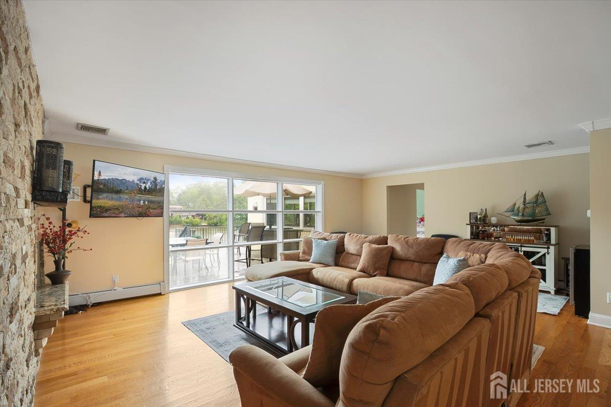 44 Lakeside Drive S, Piscataway NJ 08854 - View 5
