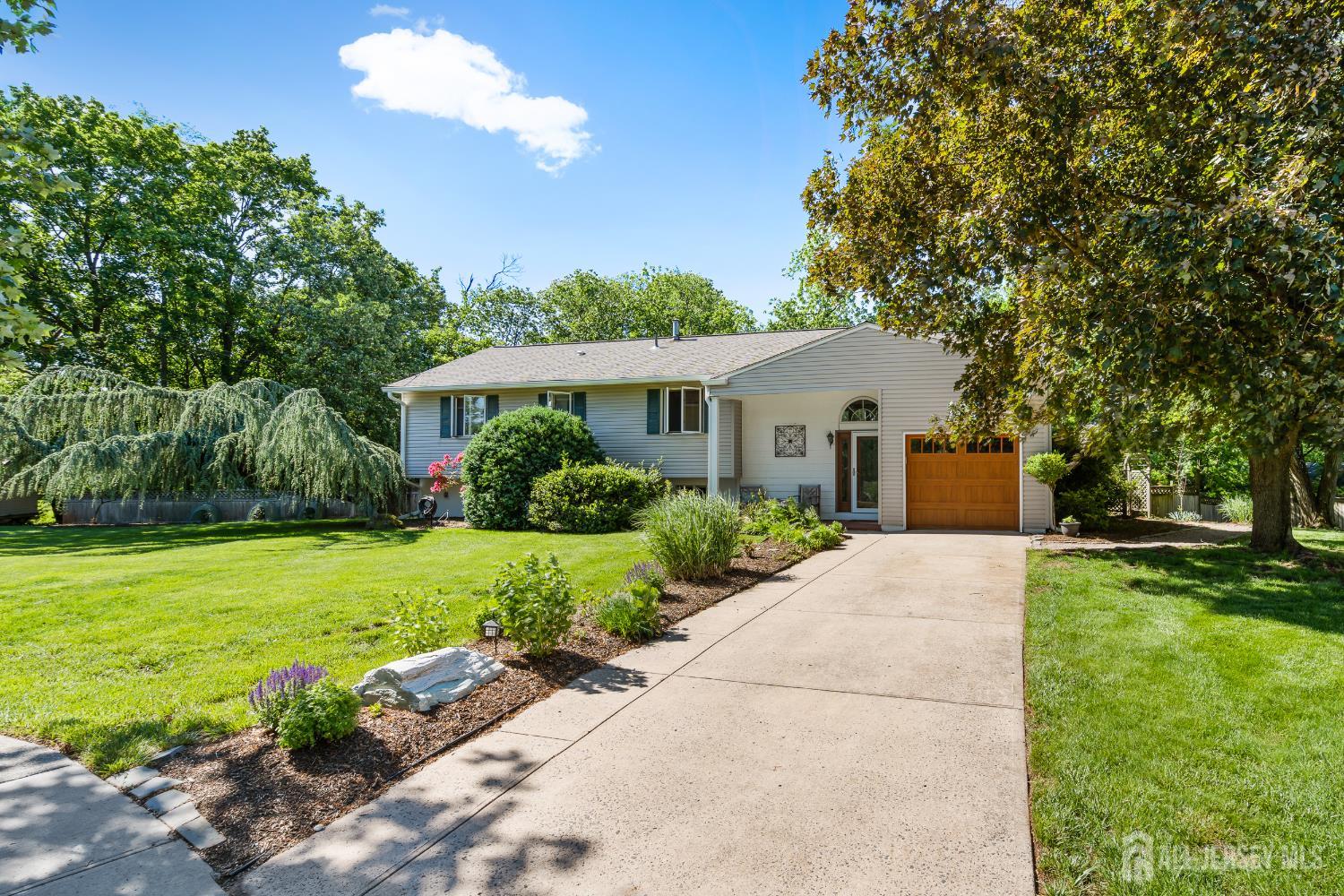 5 Meade Court, Piscataway NJ 08854 - View 2