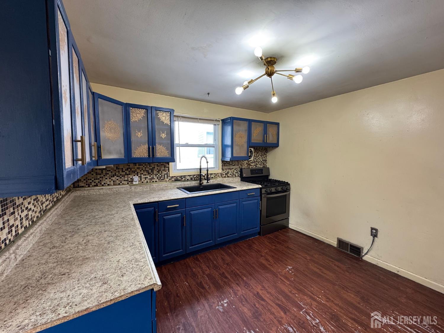 341 David Street, South Amboy NJ 08879 - View 4
