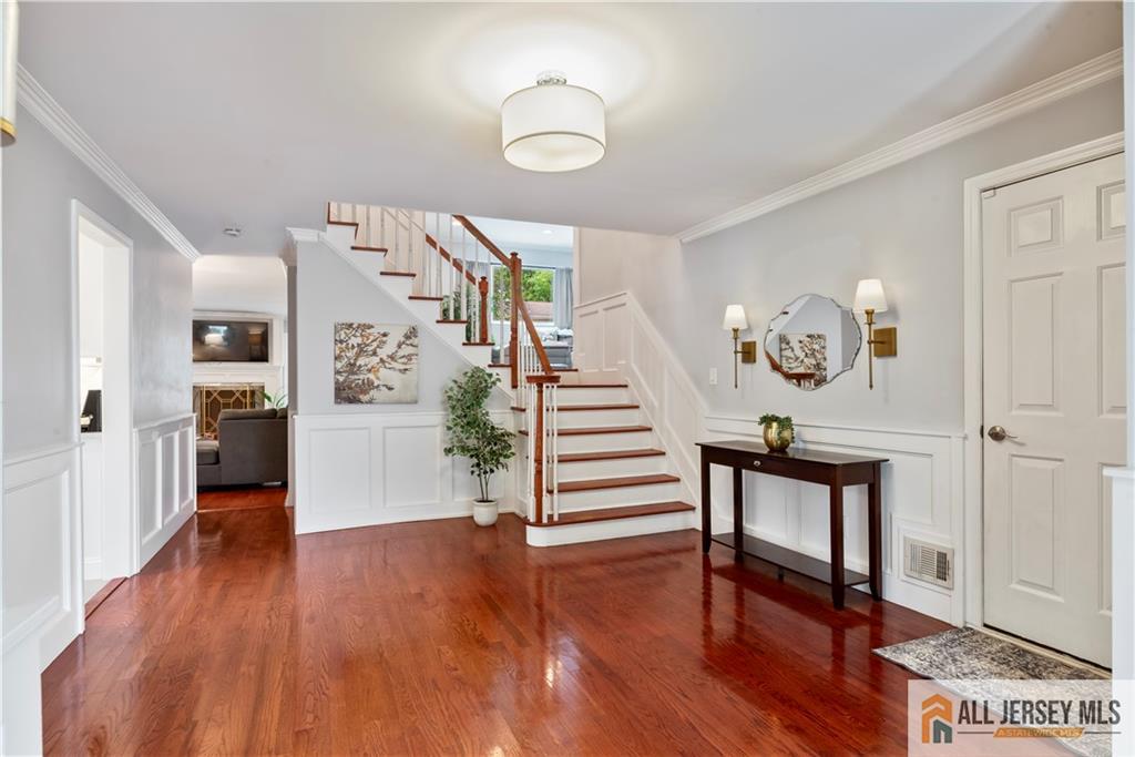 43 S Brook Drive, Milltown NJ 08850 - View 4