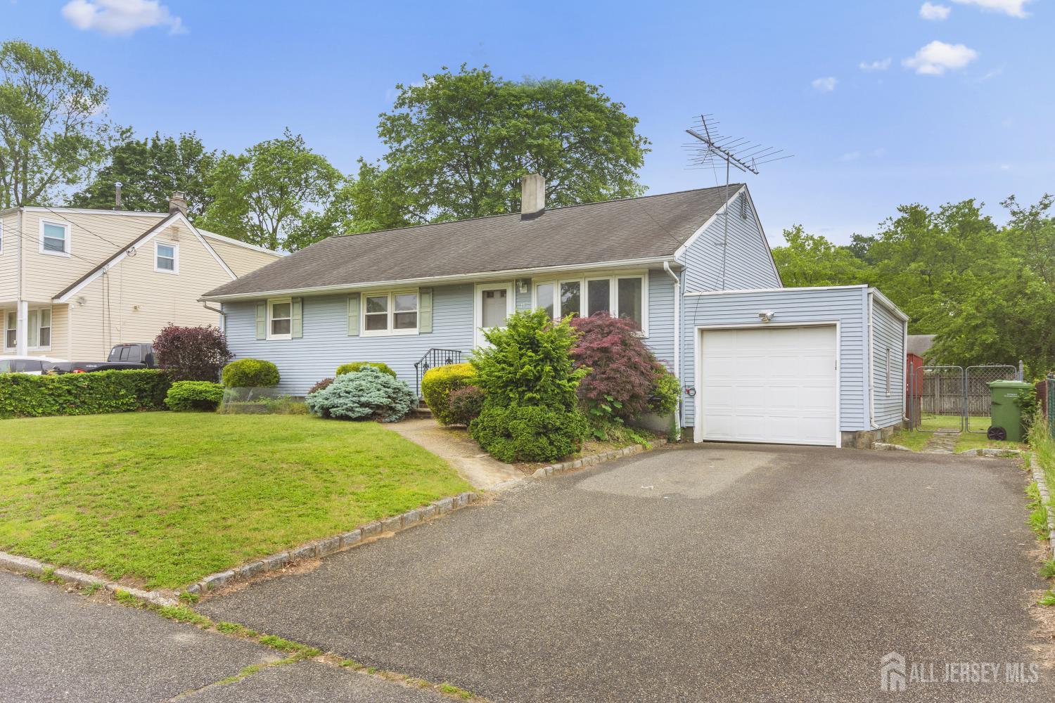 15 Vincent Street, Sayreville NJ 08859 - View 2