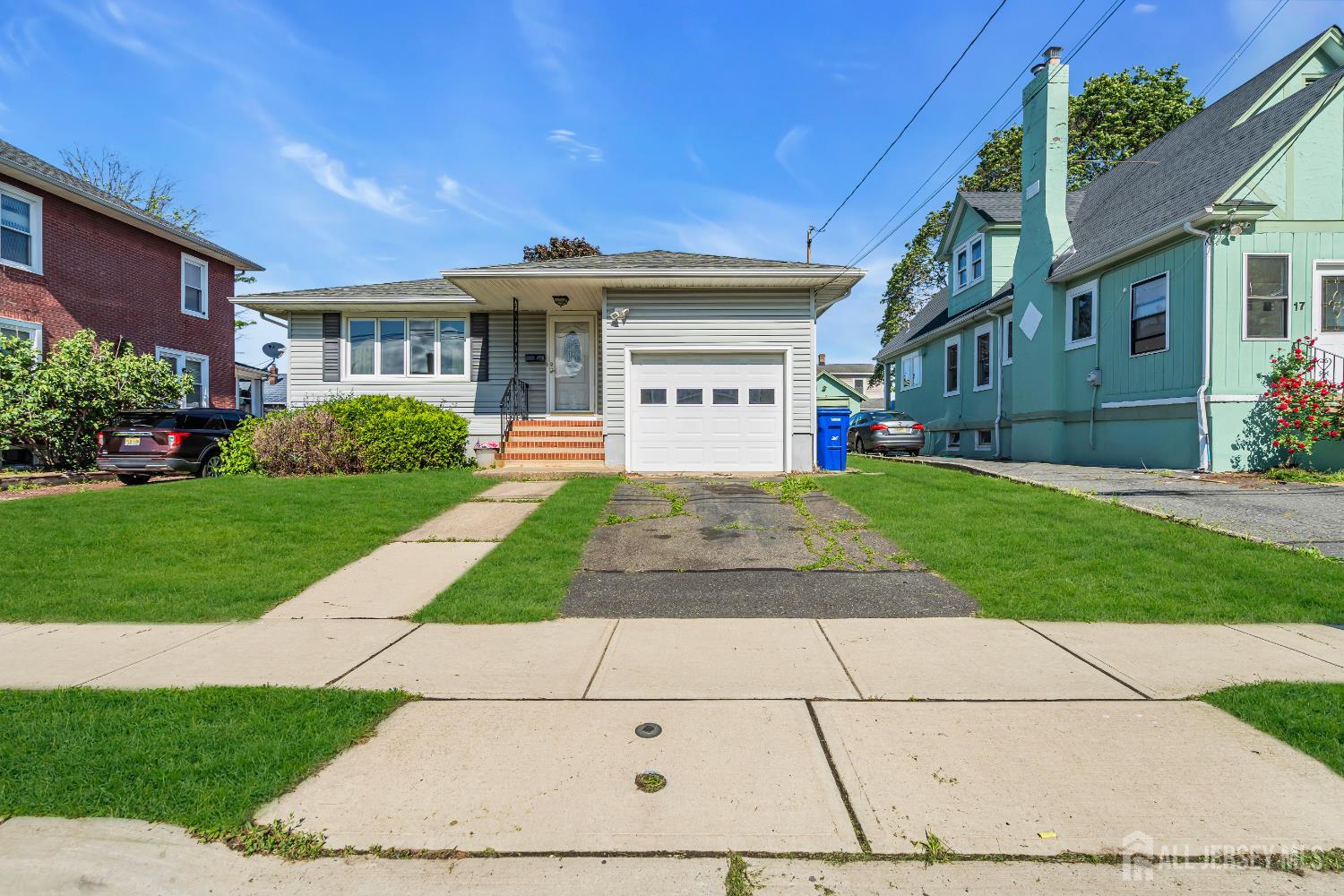 15 Oakwood Place, North Brunswick NJ 08902 - View 2