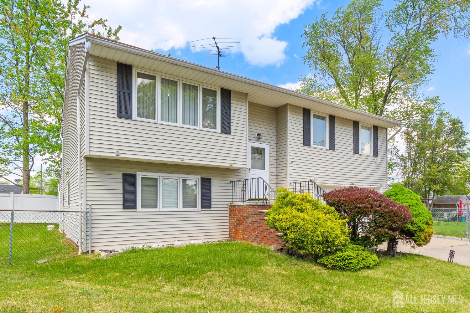 14 Bonnie Lane, Colonia NJ 07067 - View 4