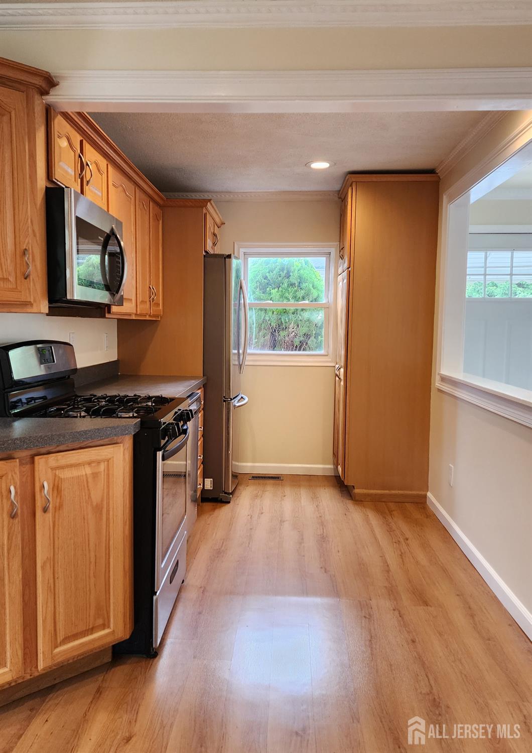 20 Brunswick Avenue, Spotswood NJ 08884 - View 5