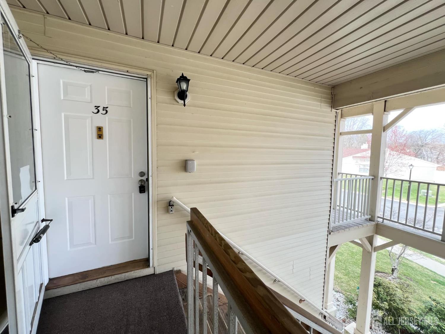 35 Wycoff Way, East Brunswick NJ 08816 - View 4