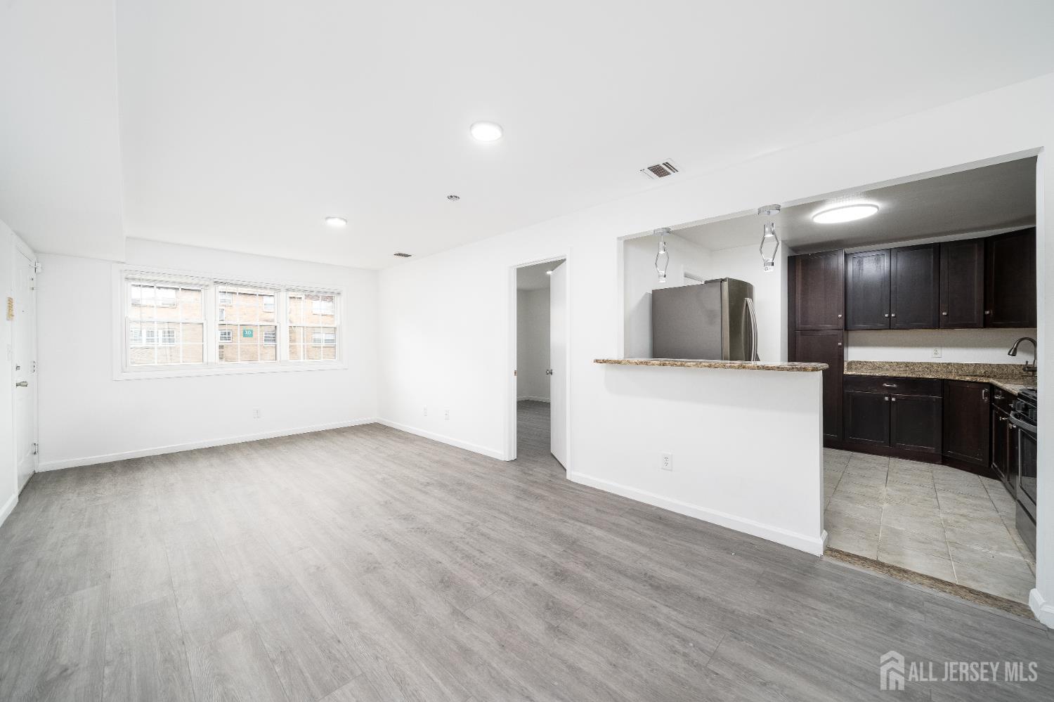 392 College Drive, Edison NJ 08817 - View 2