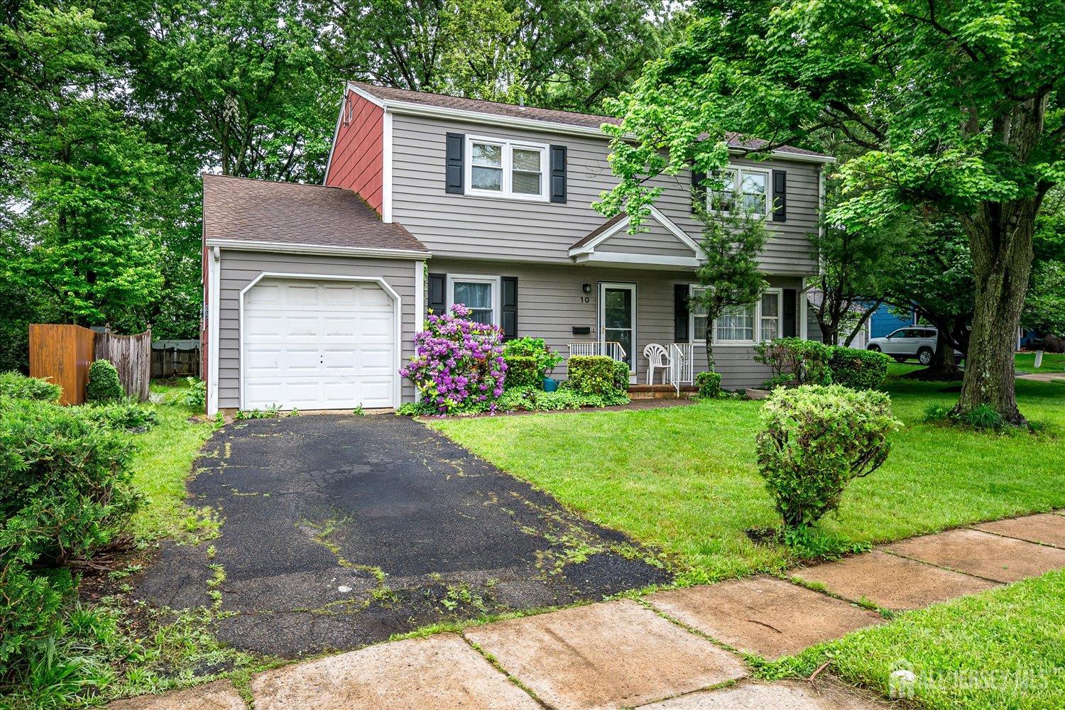 10 Ginesi Court, Metuchen NJ 08840 - View 2
