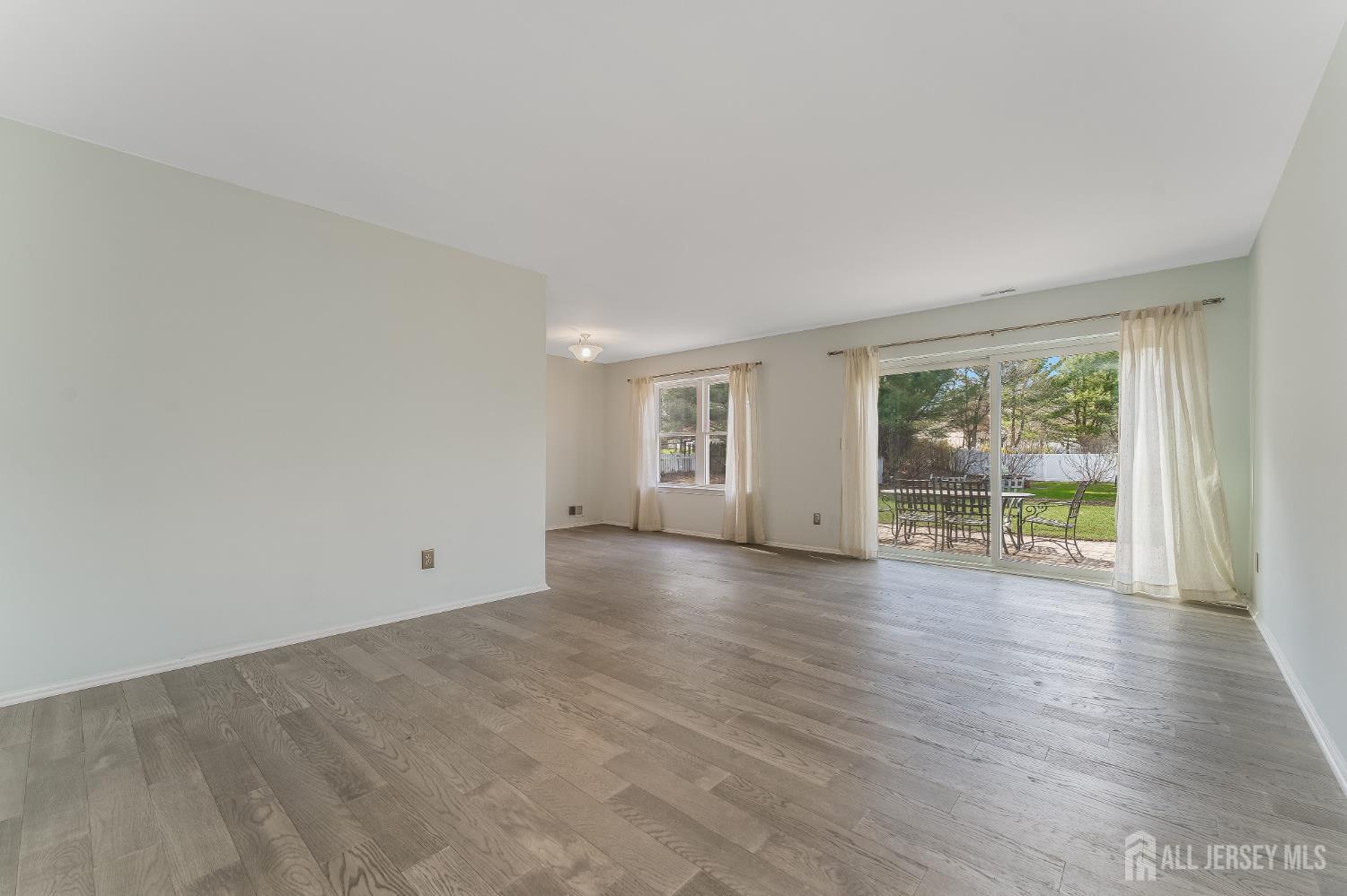 1 Jason Street, South Brunswick NJ 08810 - View 4