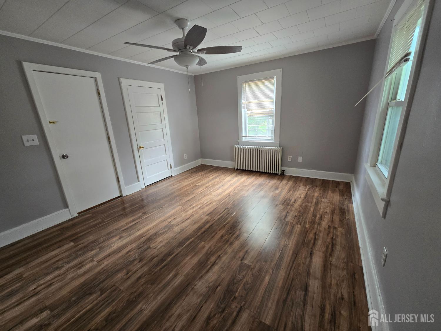 305 Oak Tree Avenue, South Plainfield NJ 07080 - View 4