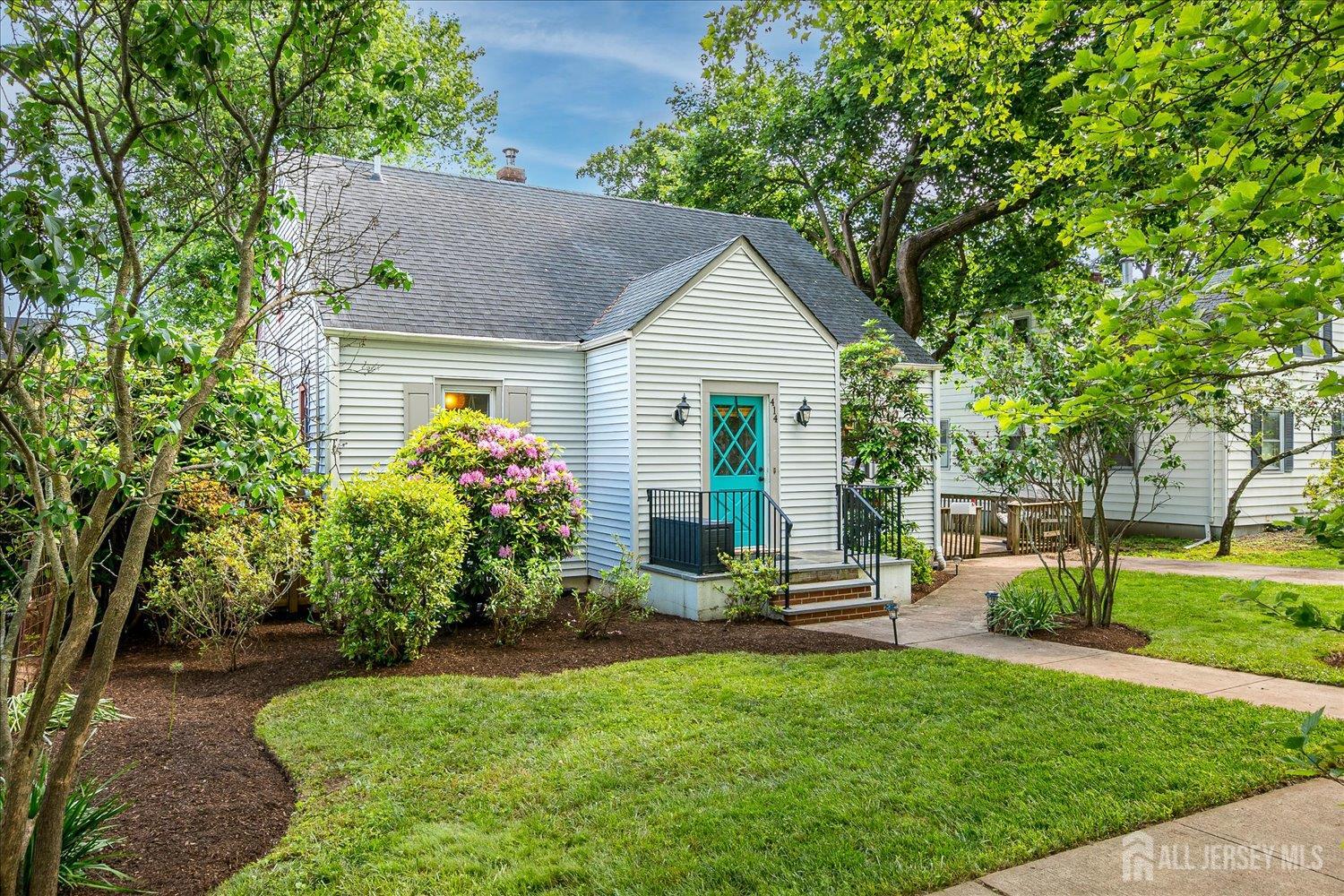 414 Graham Street, Highland Park NJ 08904 - View 2