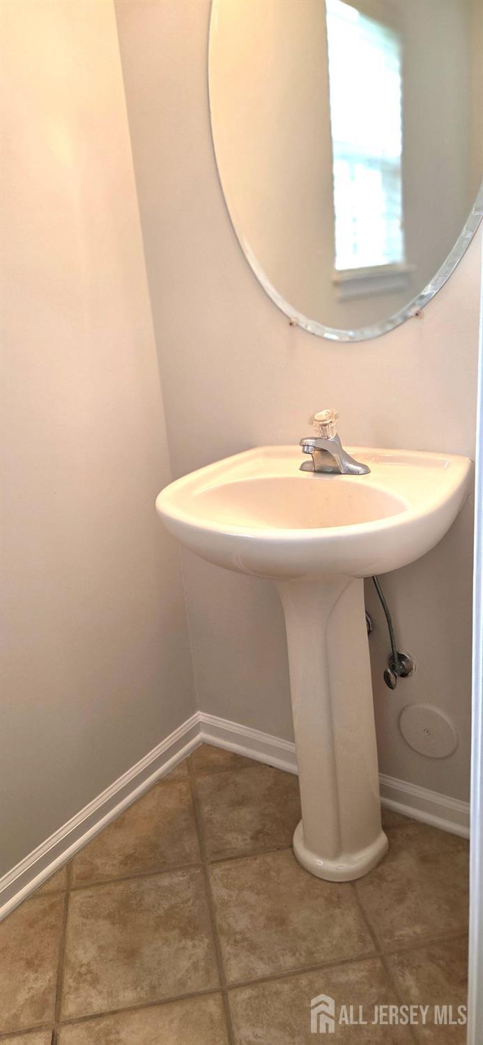 24 Hanna Lane, Old Bridge NJ 08879 - View 5