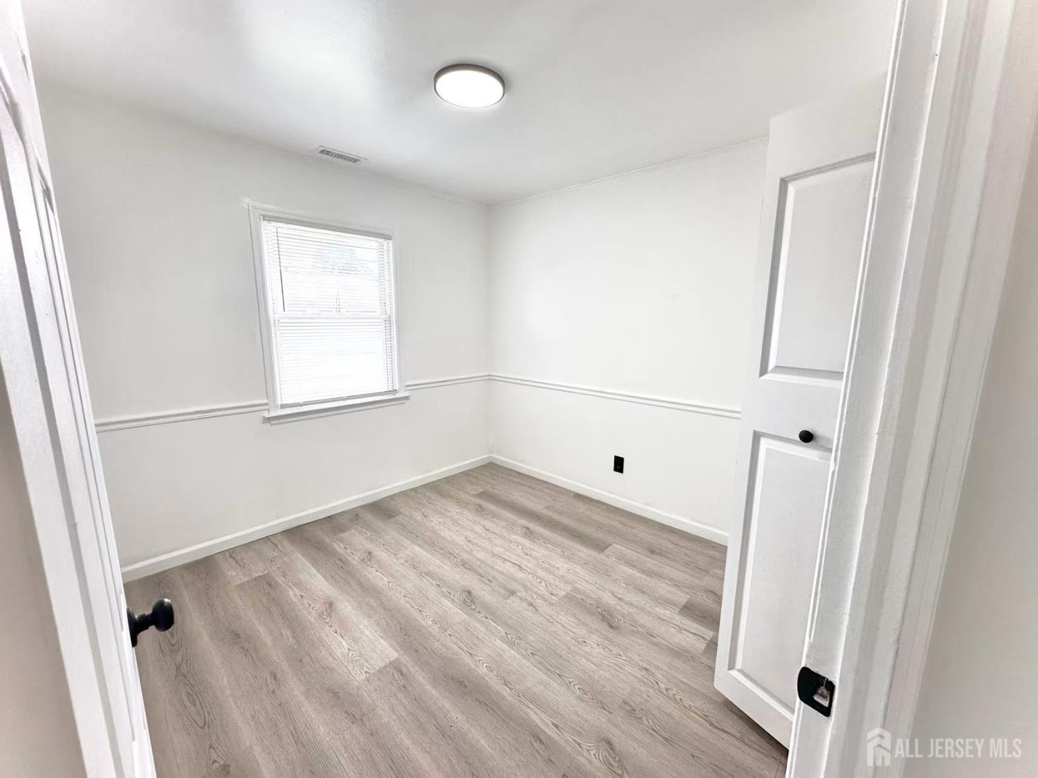 13 Mercury Road, Edison NJ 08817 - View 4