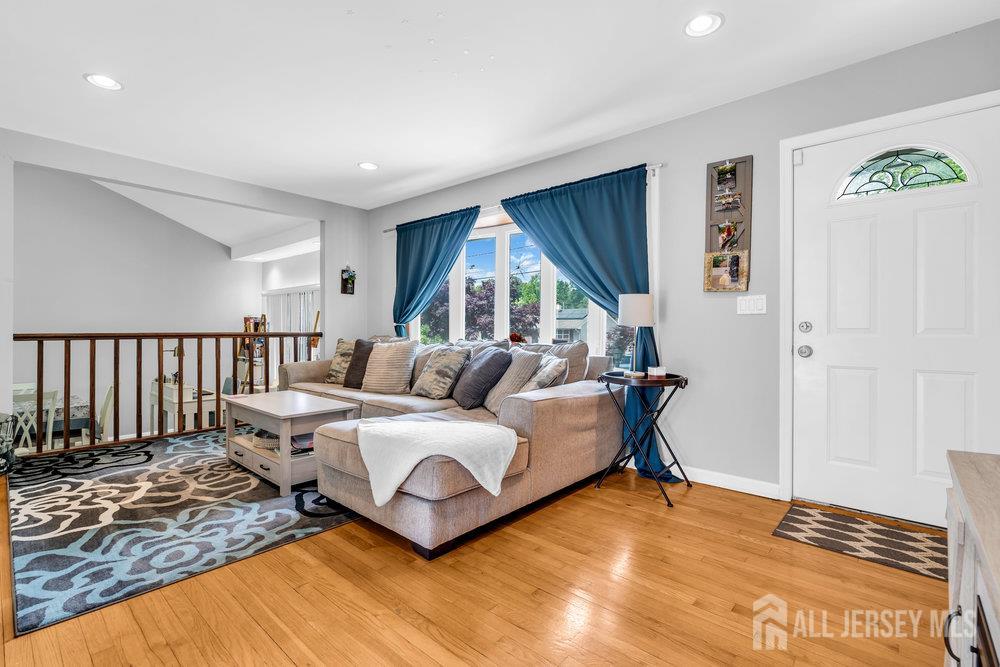 11 Edna Place, Piscataway NJ 08854 - View 2