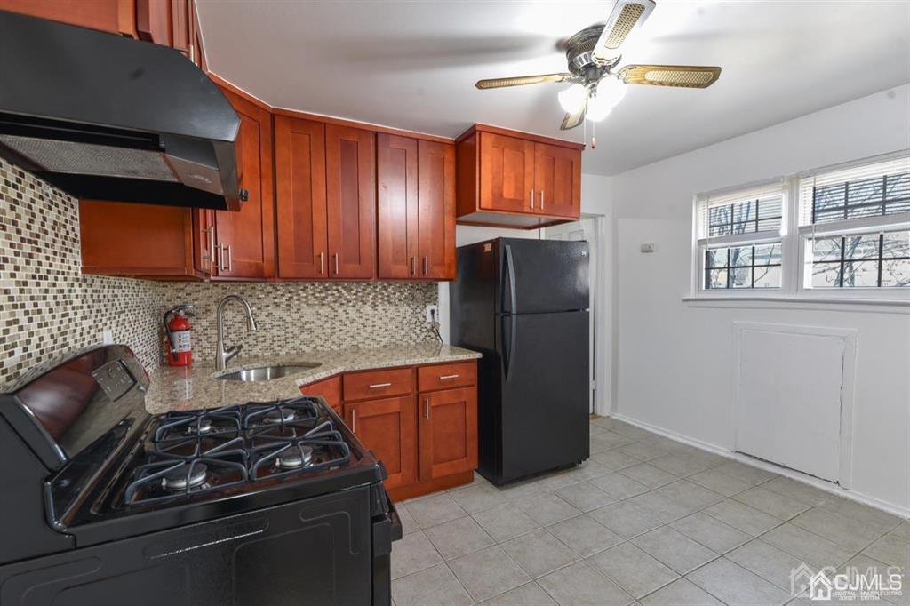 204 College Drive, Edison NJ 08817 - View 3
