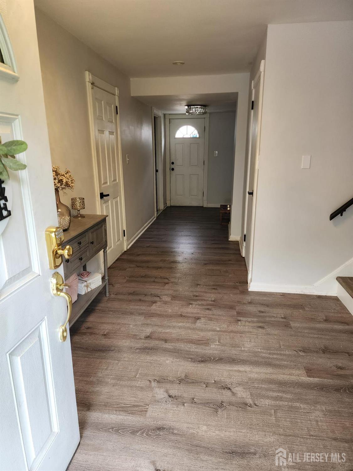 36 Richard Avenue, Hopelawn NJ 08861 - View 4